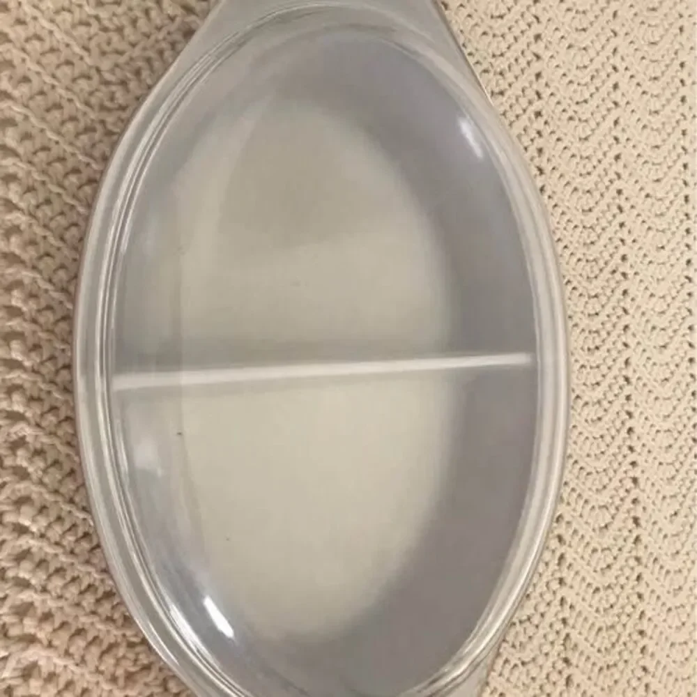 VTG Early American divided casserole dish with lid